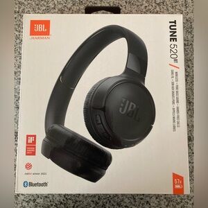 JBL Tune 520BT Wireless On-Ear Headphones